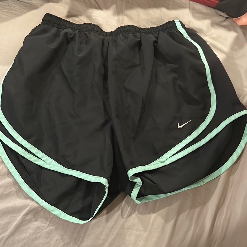 Nike short